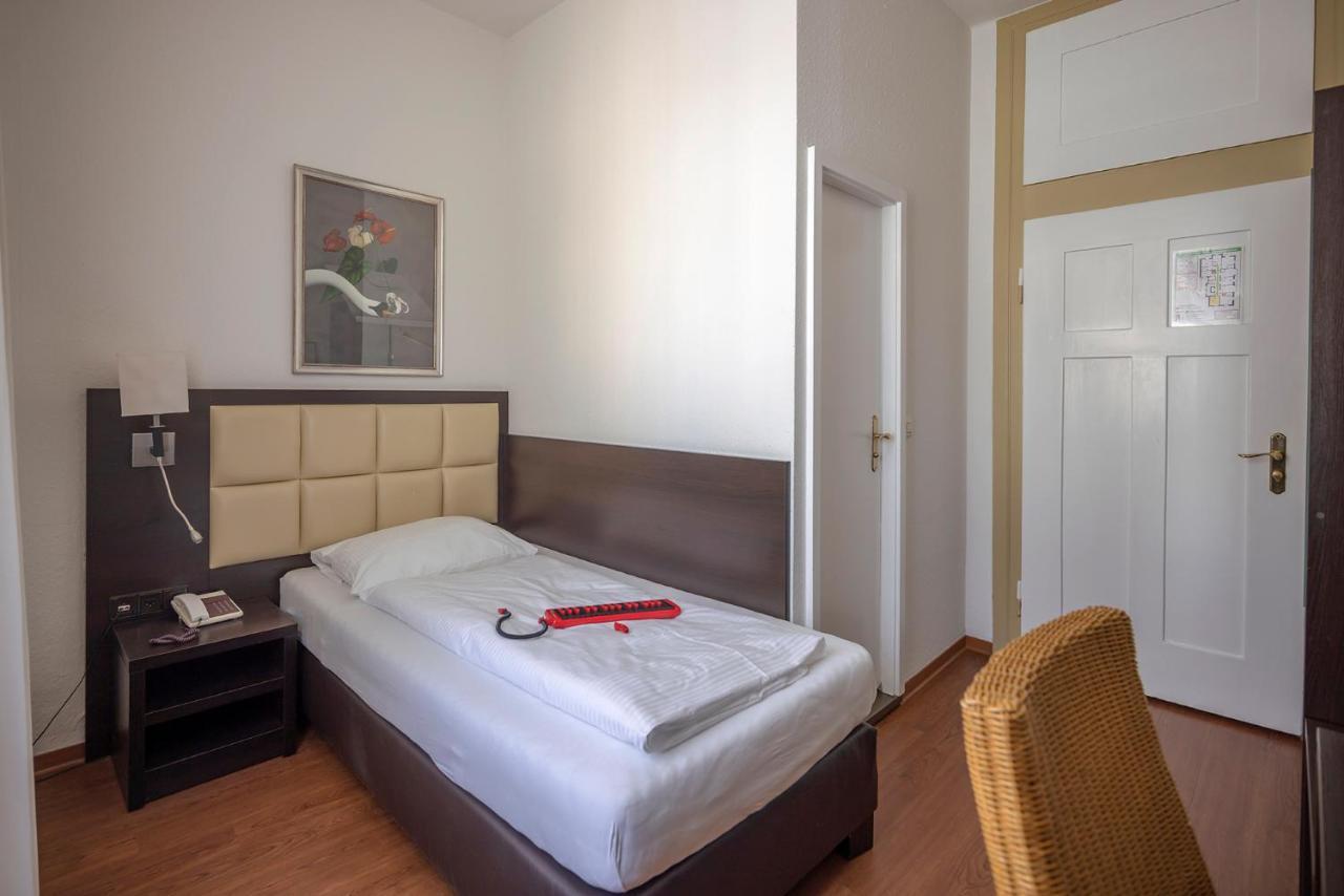 Hotel Minerva Freiburg im Breisgau Dış mekan fotoğraf